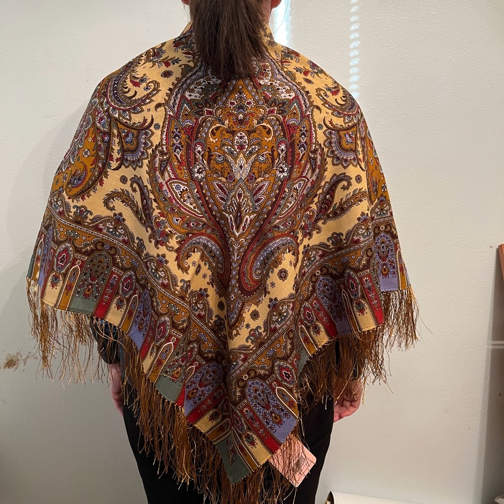 Thin Wool Scarf